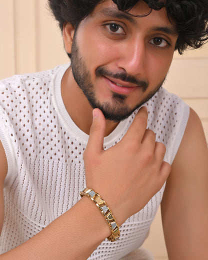 VOJ Stainless Steel Men's Gold Polished Link Bracelet