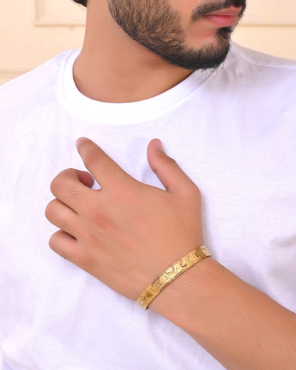 VOJ Stainless Steel Men's Gold Polished Textured Bracelet