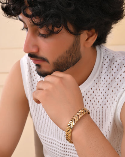 VOJ Gold Toned Magnetic Therapy Bracelet for Men