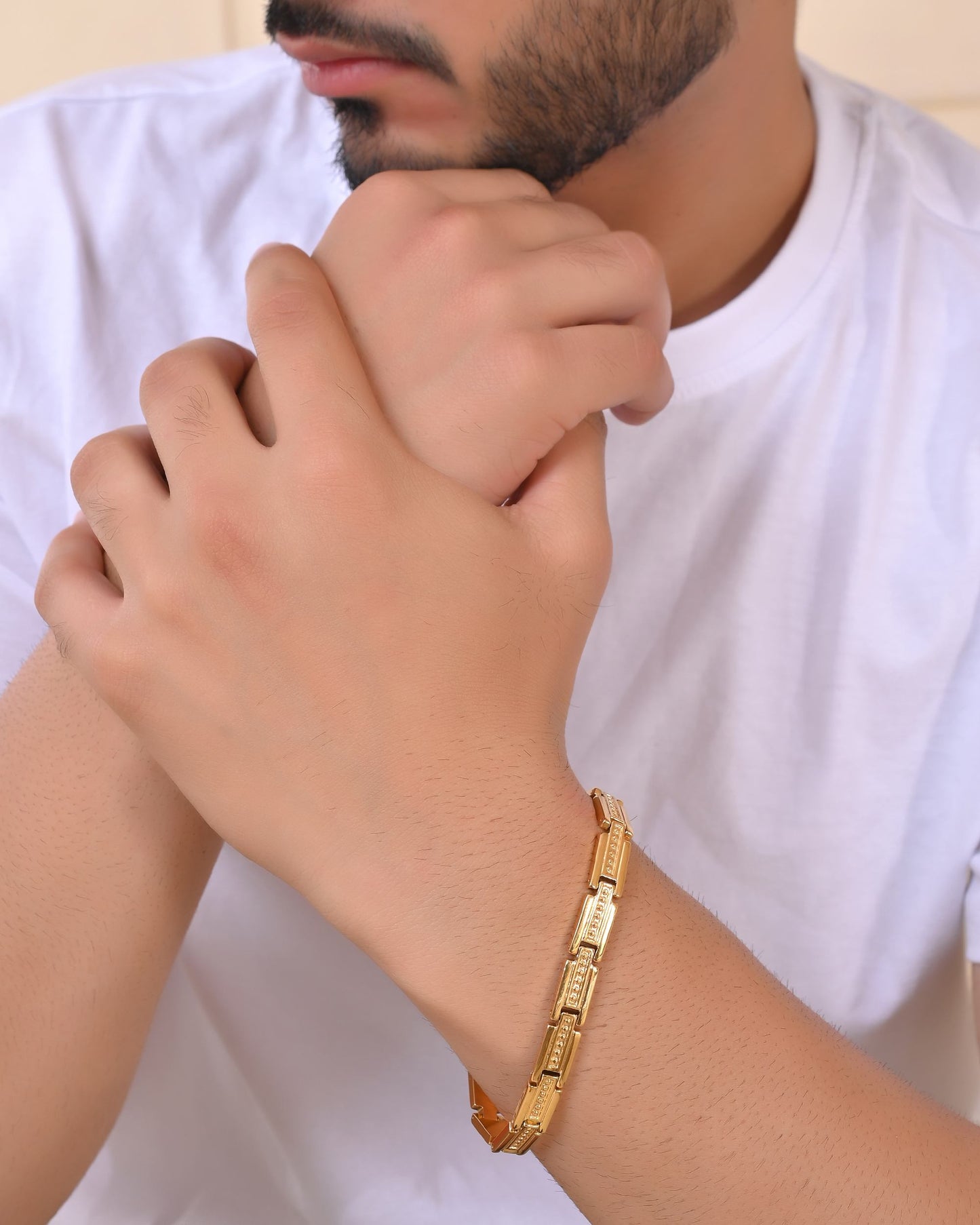 VOJ Men Gold Polished Textural Link Bracelet