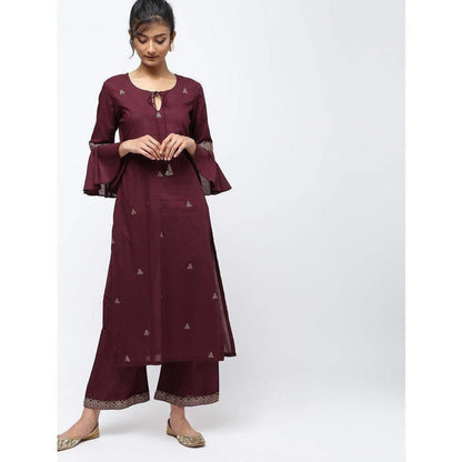 Cheera Straight Front Keyholl Elegant Kurta With Bell Sleeve Design