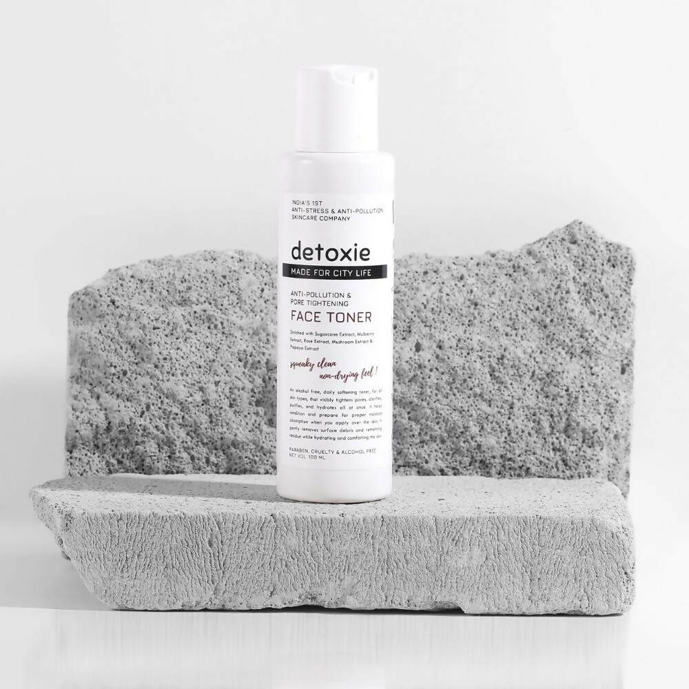 Detoxie Anti-Pollution & Pore Tightening Face Toner - 100 ml