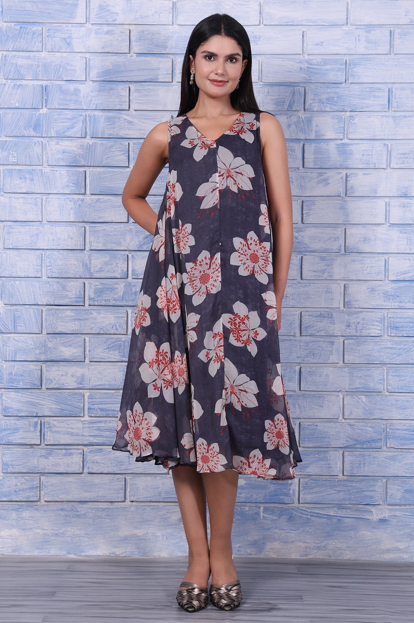 W for Woman Grey Floral Printed Silver Chiffon Flared Dress