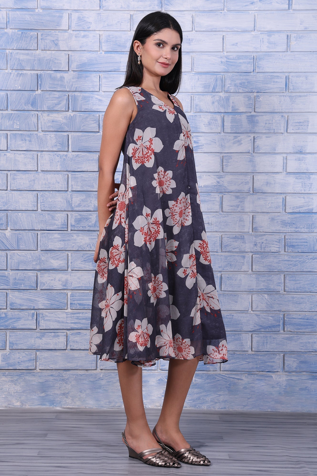 W for Woman Grey Floral Printed Silver Chiffon Flared Dress