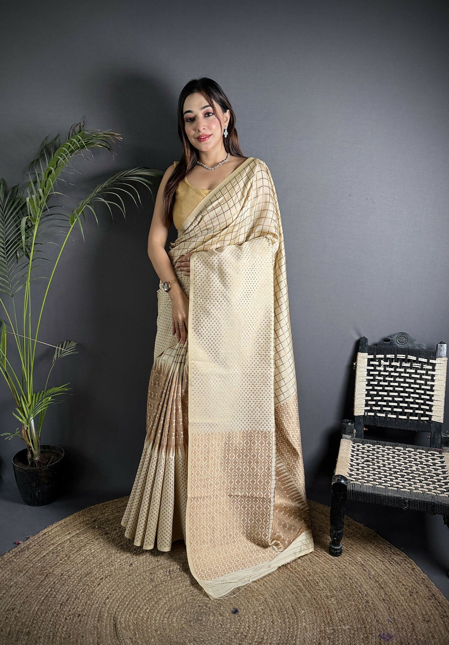 Joban Fashion Off White Banarasi Soft Lichi Silk Checks & Woven Saree