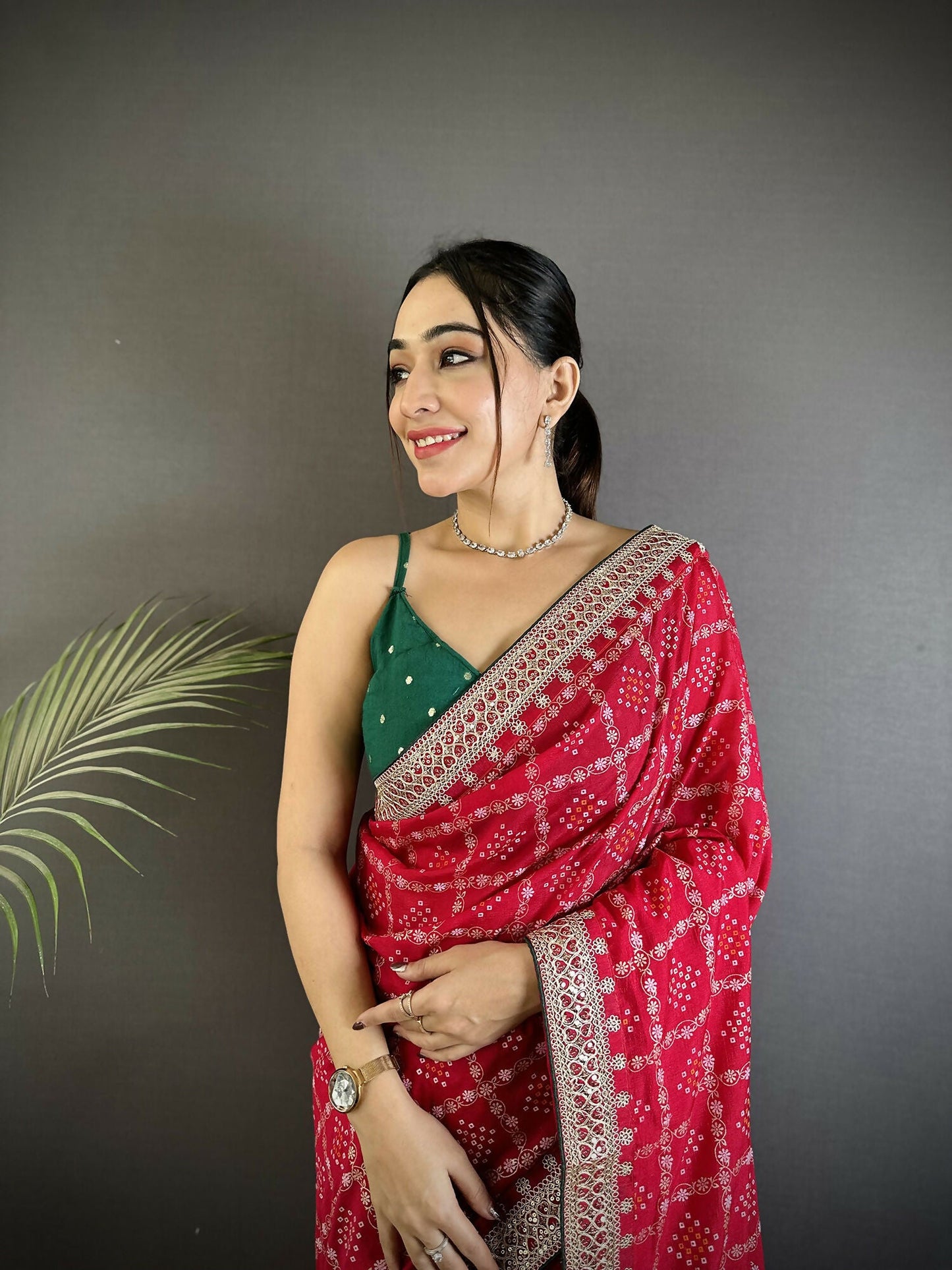 Joban Fashion Hot Pink Bandhej Bandhani Vichitra Silk Bandhani Prints Saree