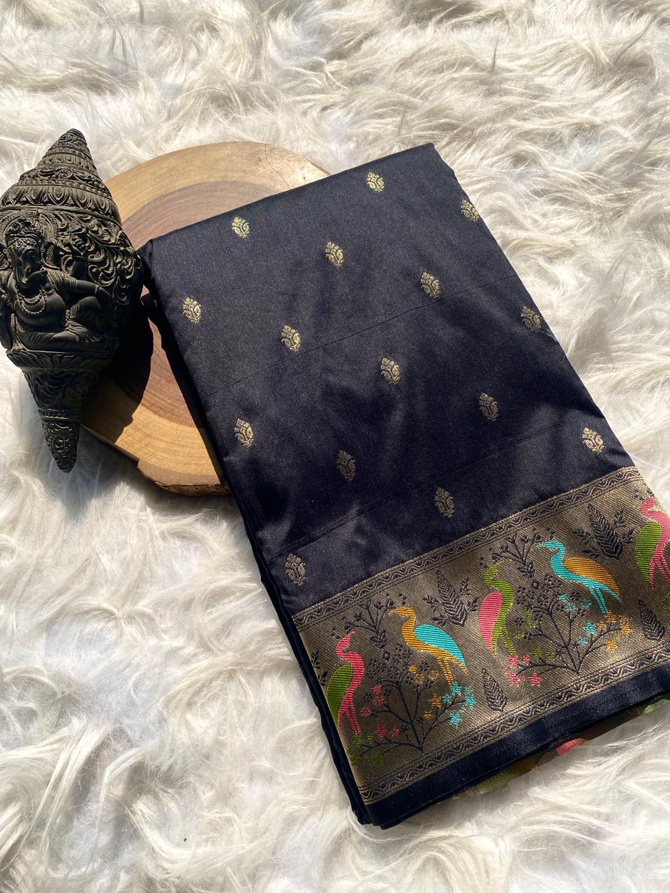 Mameraa Sarees Black Elegance Soft Silk Banarasi Saree-Black