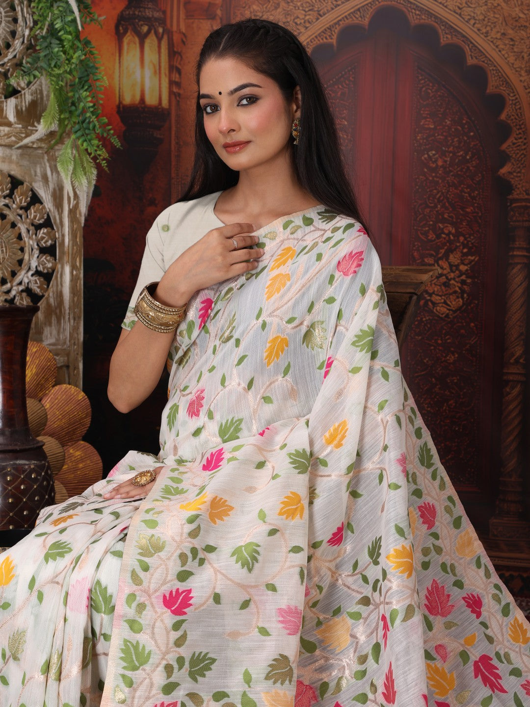 Anaita White Linen Printed Saree With Blouse