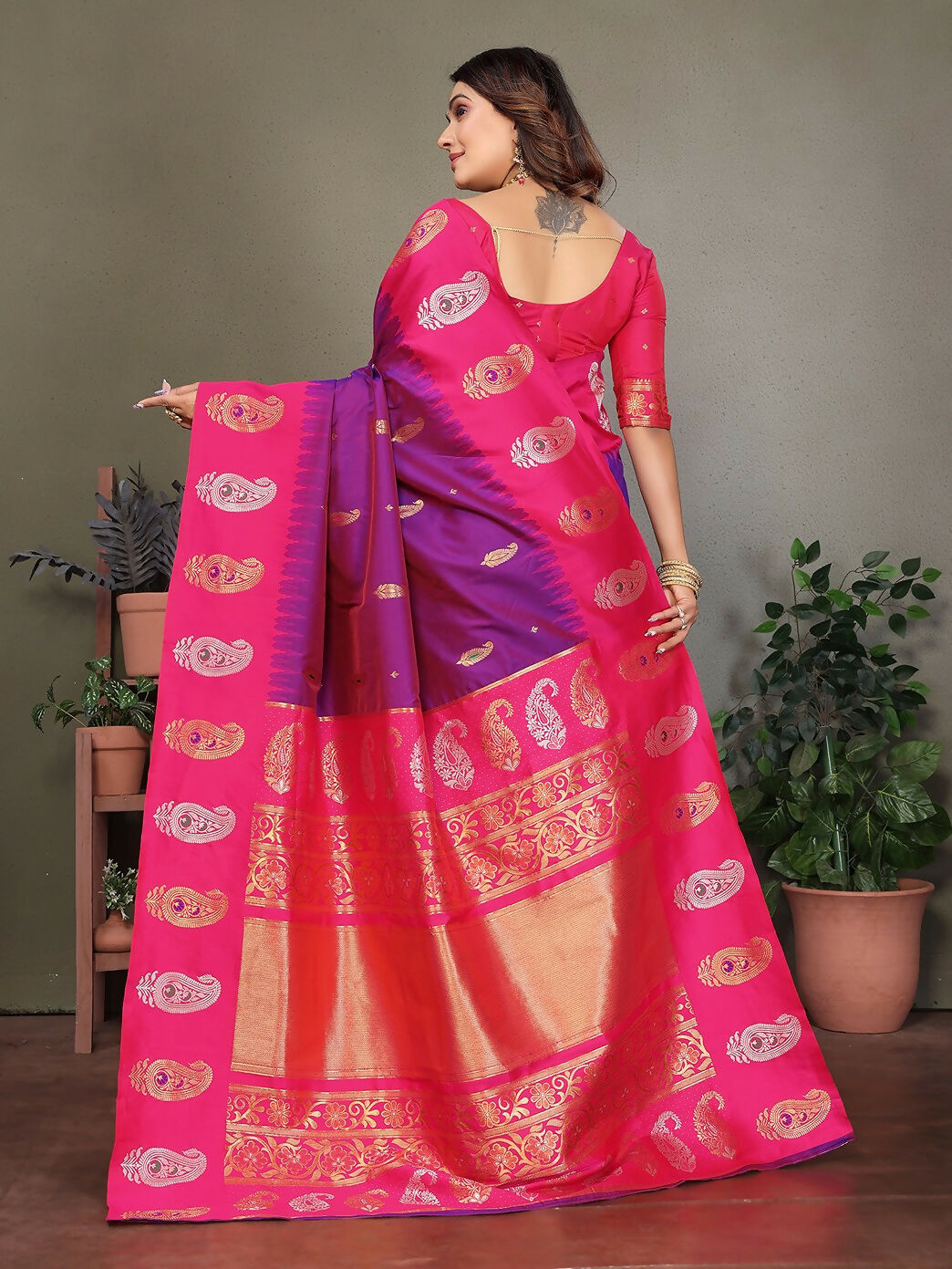 Joban Fashion Banarasi Purple Butti Soft Silk Saree