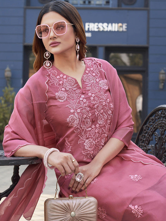 Tikhi Imli Women Floral Embroidered Regular Thread Work Kurta with Trousers & With Dupatta