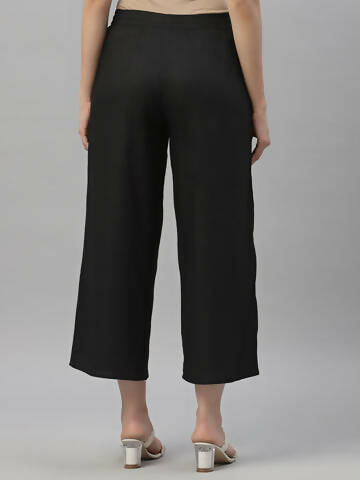 Juniper Women's Black Rayon Straight Solid Pant/Slim Pant