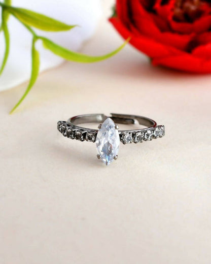 VOJ white CZ-detail Stainless Steel Cubic Zirconia Rhodium Plated Adjustable Finger Ring