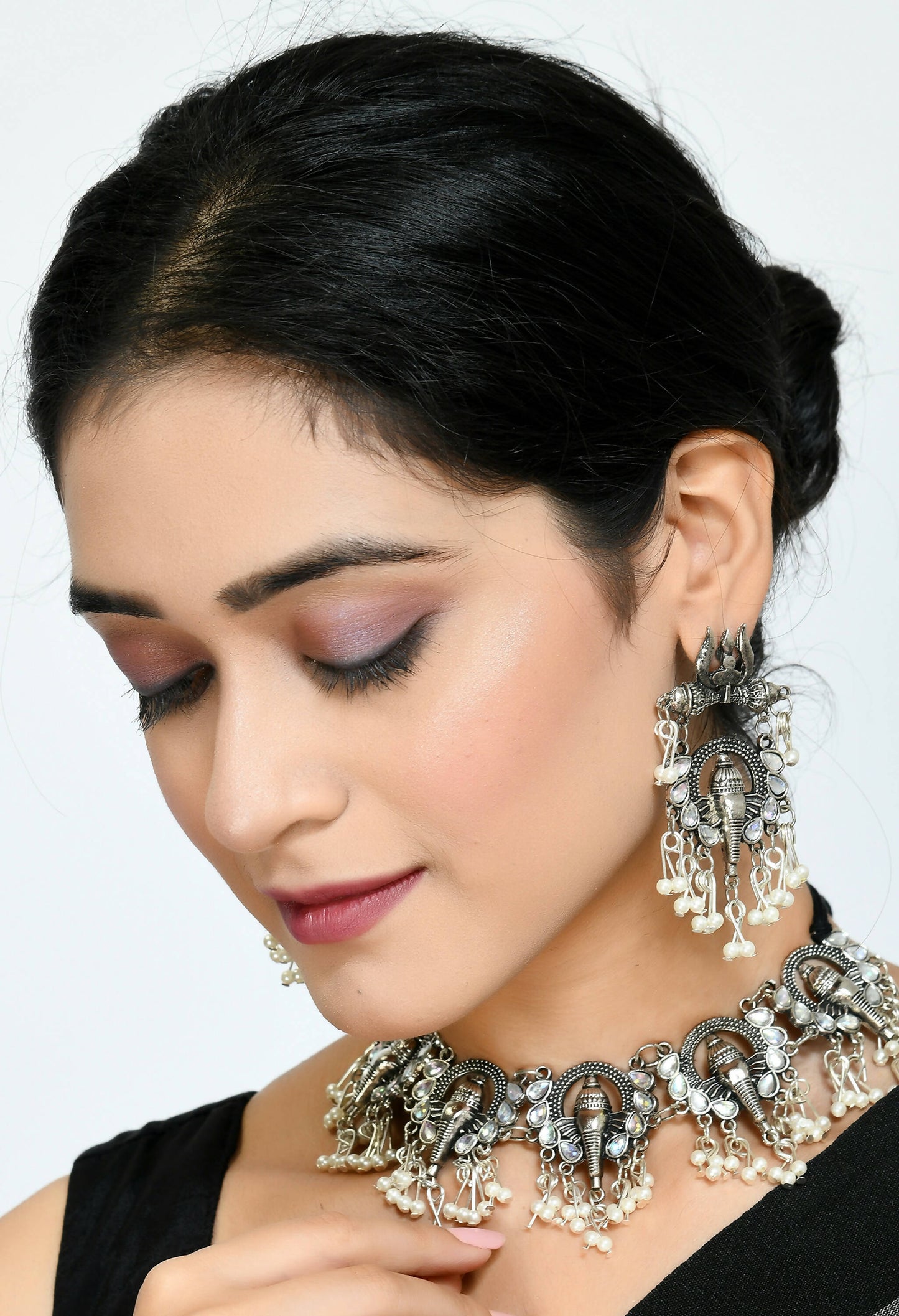 Mominos Fashion Johar Kamal Oxidised Silver-Plated Ganesha Design Necklace Choker Set for Women