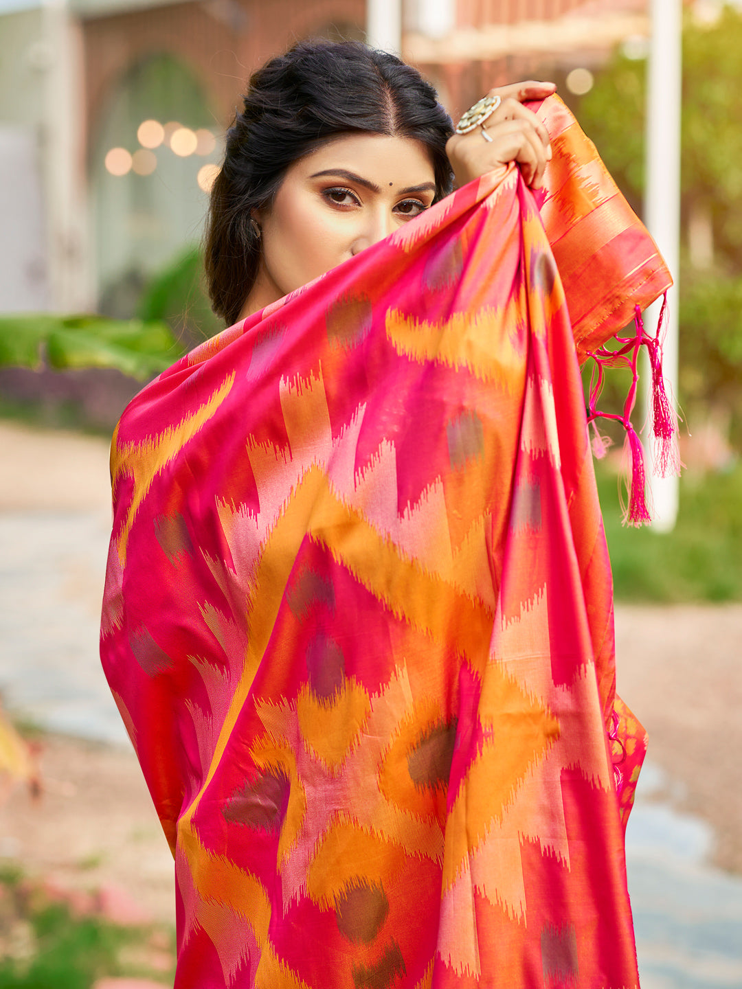 Anaita Yellow Soft Silk Saree With Floral Printed Work With Blouse