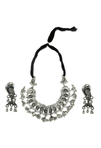 Mominos Fashion Johar Kamal Oxidised Silver-Plated Brass Finish Peacock Choker For Women (Silver)