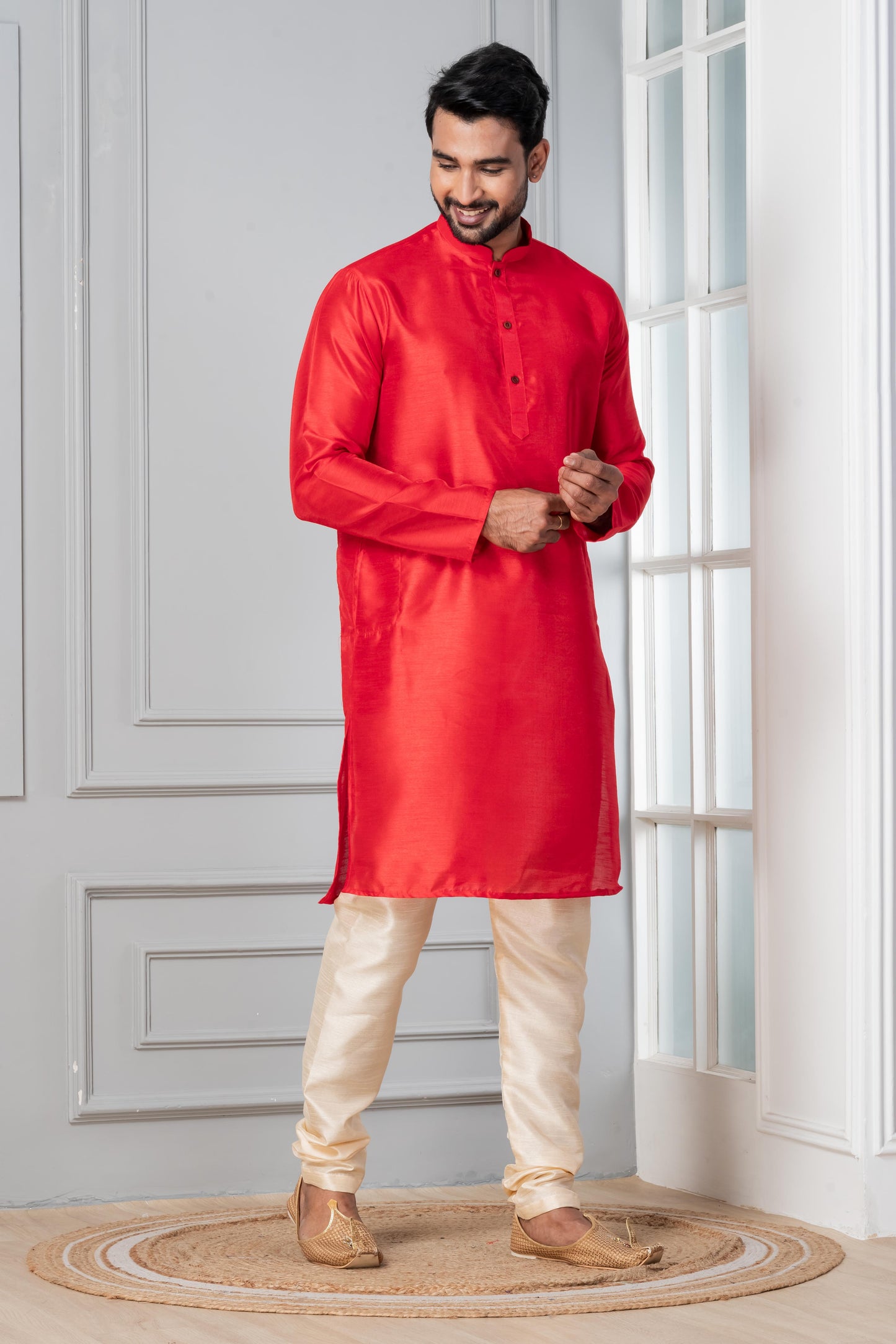 Zavaya Men Red Solid Banarasi Silk Kurta
