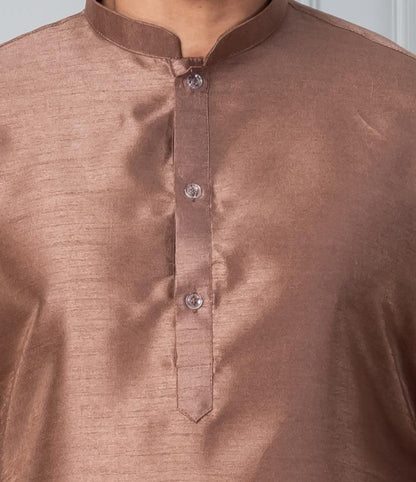 Zavaya Men Brown Solid Banarasi Silk Kurta