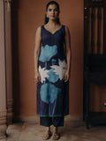 Anayna Floral Printed Sweetheart Neck Straight Kurta With Trousers
