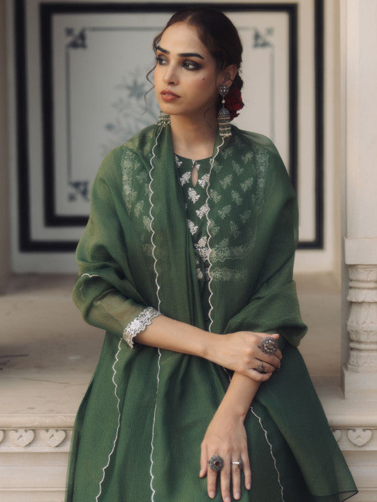 Anayna Women Ethnic Motifs Embroidered Panelled Kurta with Trousers & With Dupatta