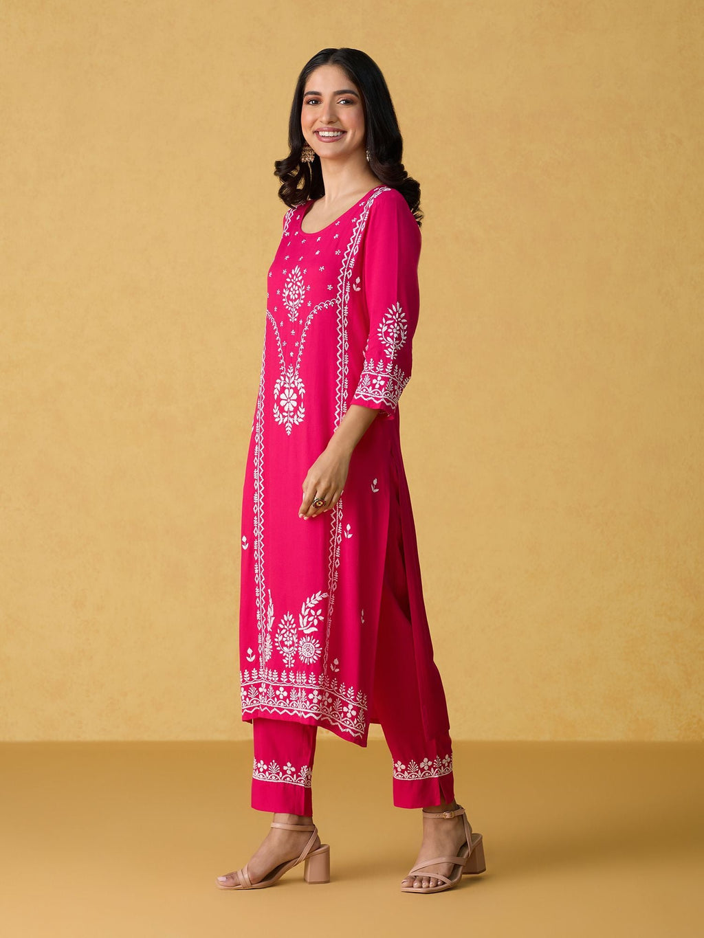 Likha Pink Chikankari Kurta Pant & Dupatta (Set of 3)
