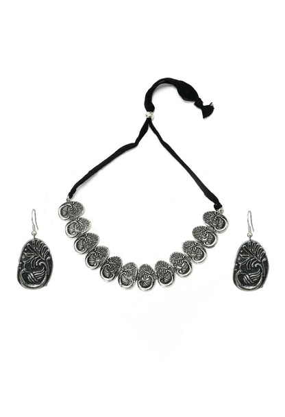 Mominos Fashion Johar Kamal Oxidised Silver-Plated Brass Finish Choker For Women