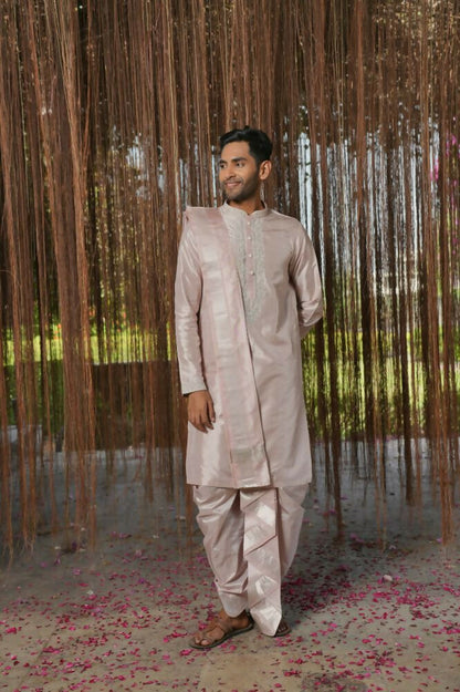 Sandstone Kanjivaram Machien Embroidered Pattu Set by Hilo Design