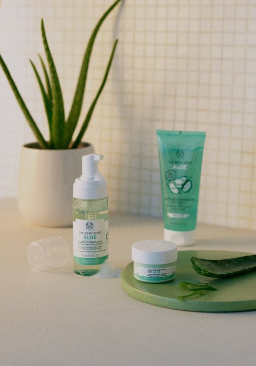 The Body Shop Aloe Multi-Use Soothing Gel - 200 ml