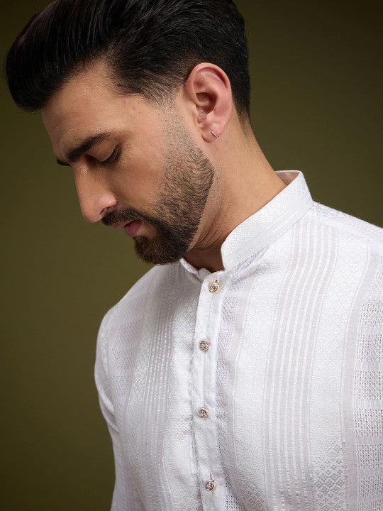 Anouk White Geometric Embroidred Mandarin Collar Pure Cotton Straight Kurta
