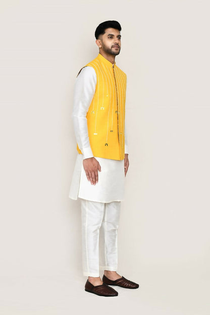 Joban Fashion White Colored Art Silk Fabric Kurta, Jacket With Straight Fit Pant