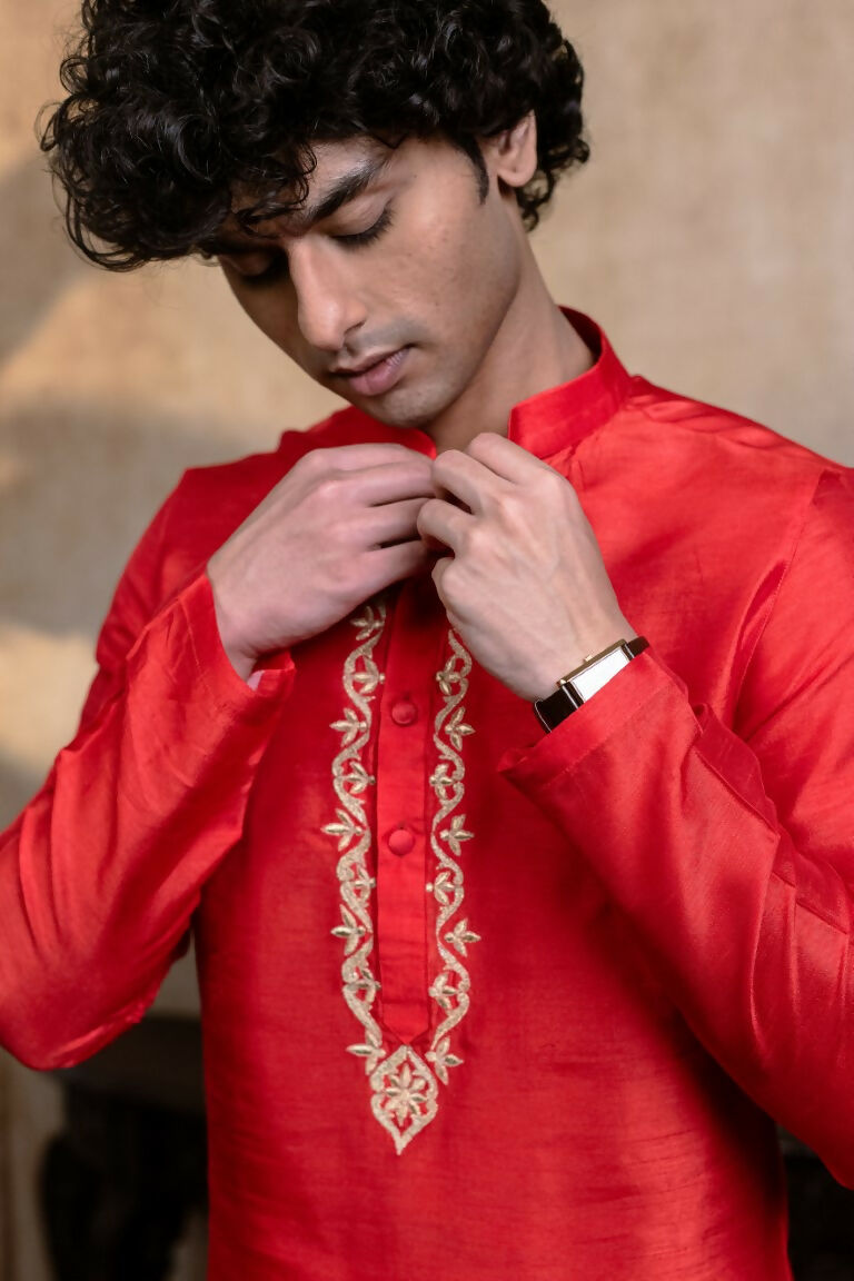 Falling Raw Silk Red Padma Gopala By Hilo Design