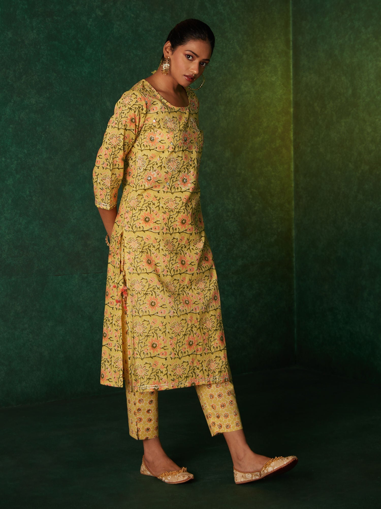 Likha Sanganeri Tales Yellow Jaipuri Printed Co-ord Set LIKSKD139 (Set of 2)