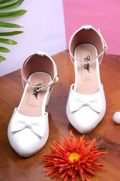 Tiny Bugs Girls Bow Embellished Ballerinas - White