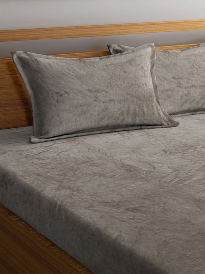 KLOTTHE 300 TC Woolen King Bedsheet with 2 Pillow Covers