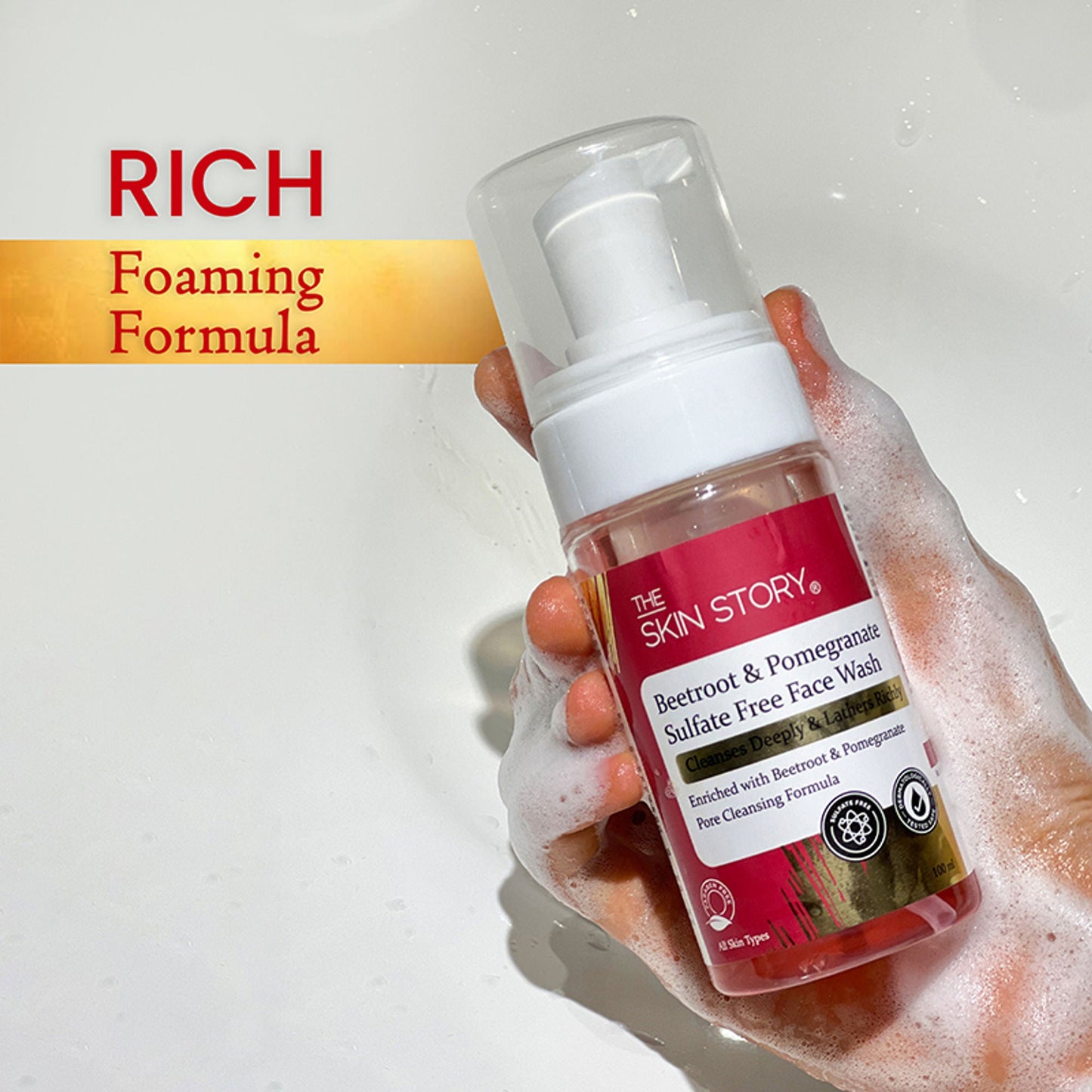 The Skin Story Beetroot Glow Foaming Face Wash For Dark Spots Anti-Aging Cleanses