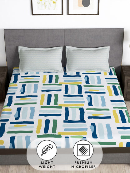 Story@home Arena White & Blue Geometric Printed 180 TC Queen Bedsheet & 2 Pillow Covers