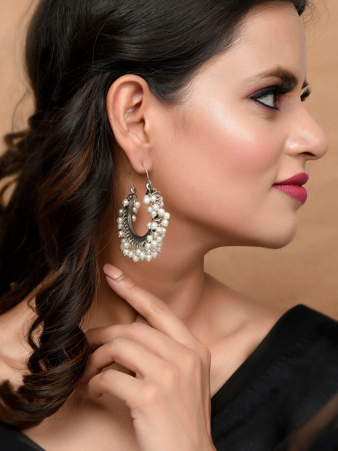 Shoshaa Silver-Toned & White Contemporary Hoop Earrings