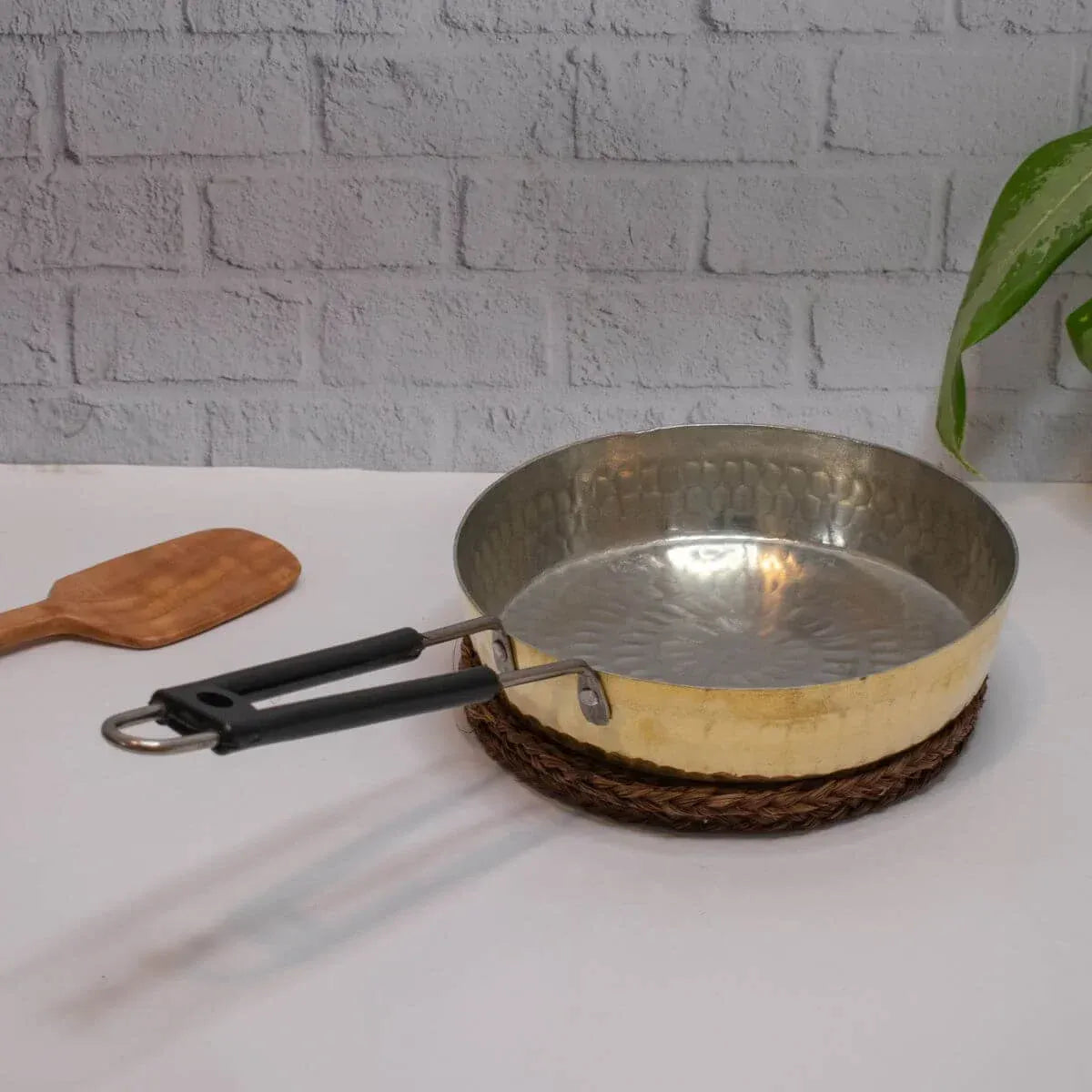 Zishta Brass Fry Pan with Heat Resistant Long Handle