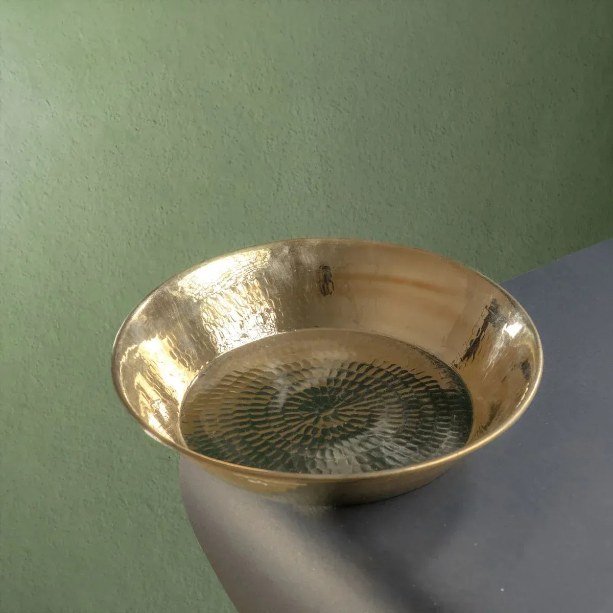 Zishta Brass Paraat Large Without Tin Coating (From Jandialaguru)