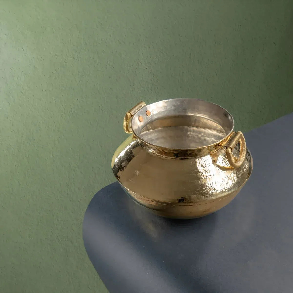 Zishta Brass Patili Handi with Lid