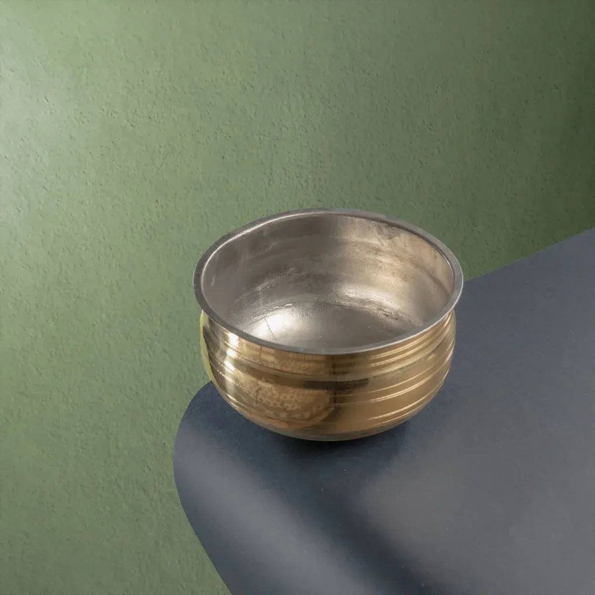 Zishta Brass Cooking Pot Vaana