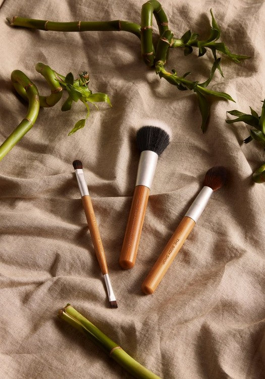 The Body Shop Fresh Nude Foundation Brush - 1 Pc