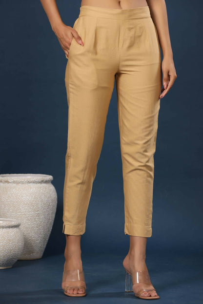 Juniper Women Gold Cotton Flex Solid Slim Fit Pant/Slim Pant