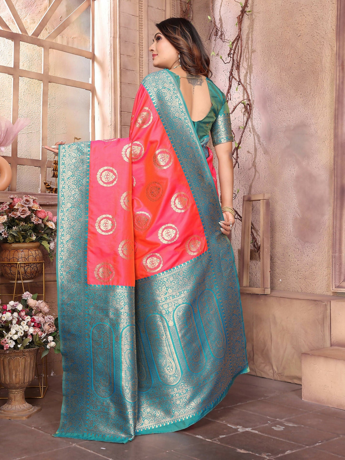 Joban Fashion Pink Banarasi Soft Silk Woven Saree