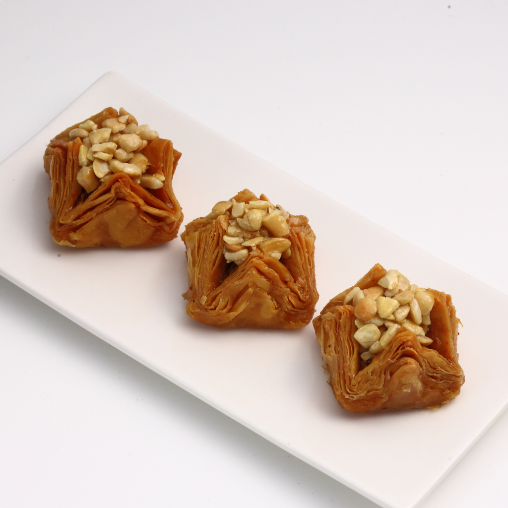 Dadu's Cashew Boukaz