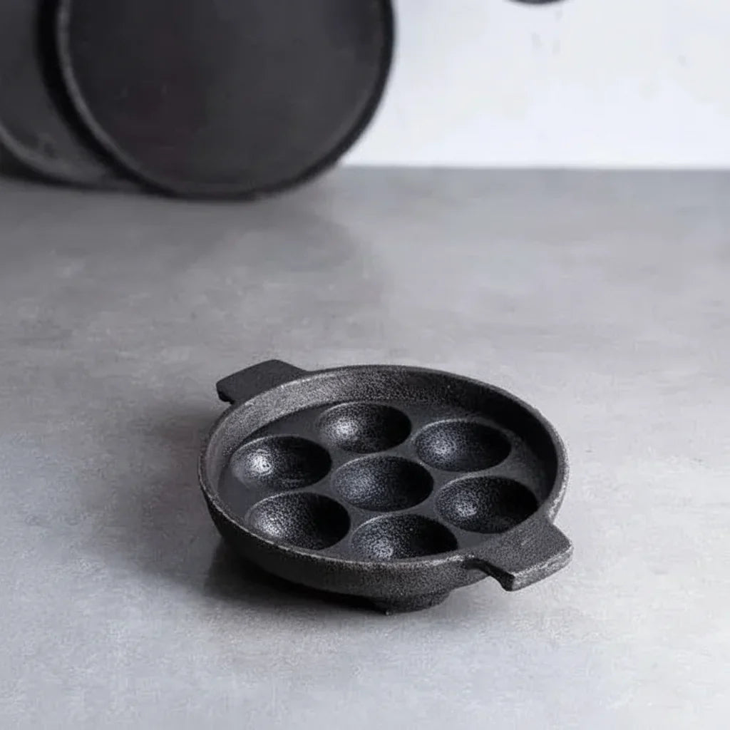 Zishta Cast Iron Kuzhi Paniyarakal Paddu Appe Tawa