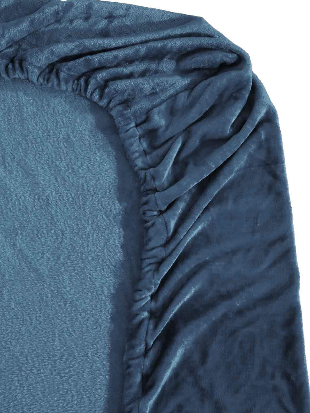 KLOTTHE Turquoise Blue 300 TC Woolen Fitted King Bedsheet With 2 Pillow Covers