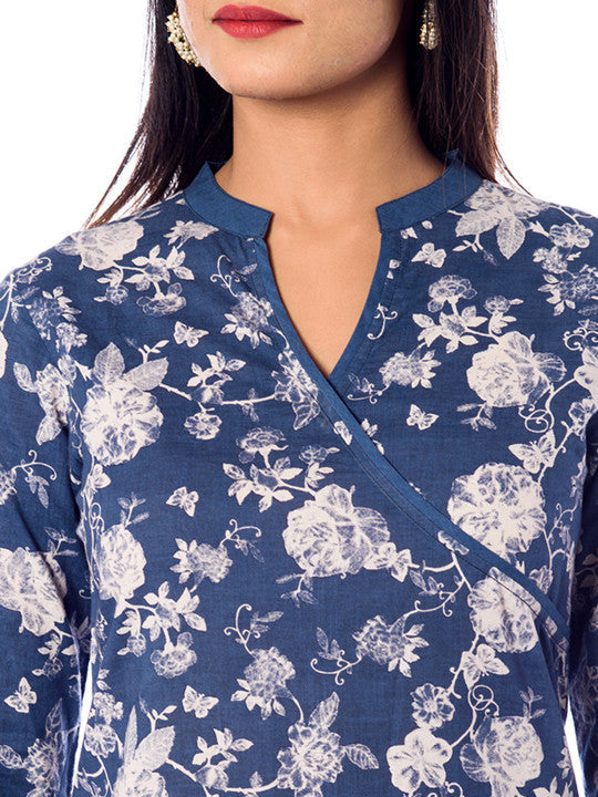 Anayna Women Blue & White Floral Print Straight Kurta