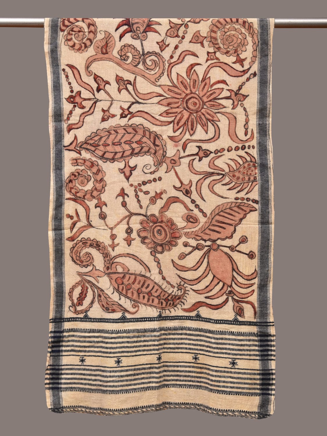 Cream Kalamkari Hand Painted Cotton Bhujodi Handloom Stole with Floral Design - Global Threads