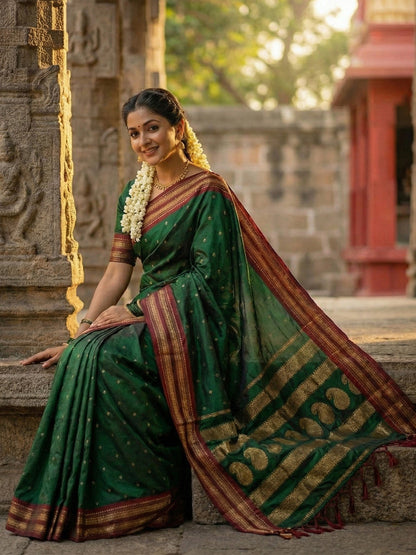 Anaita D Green Silk Woven Saree With Blouse