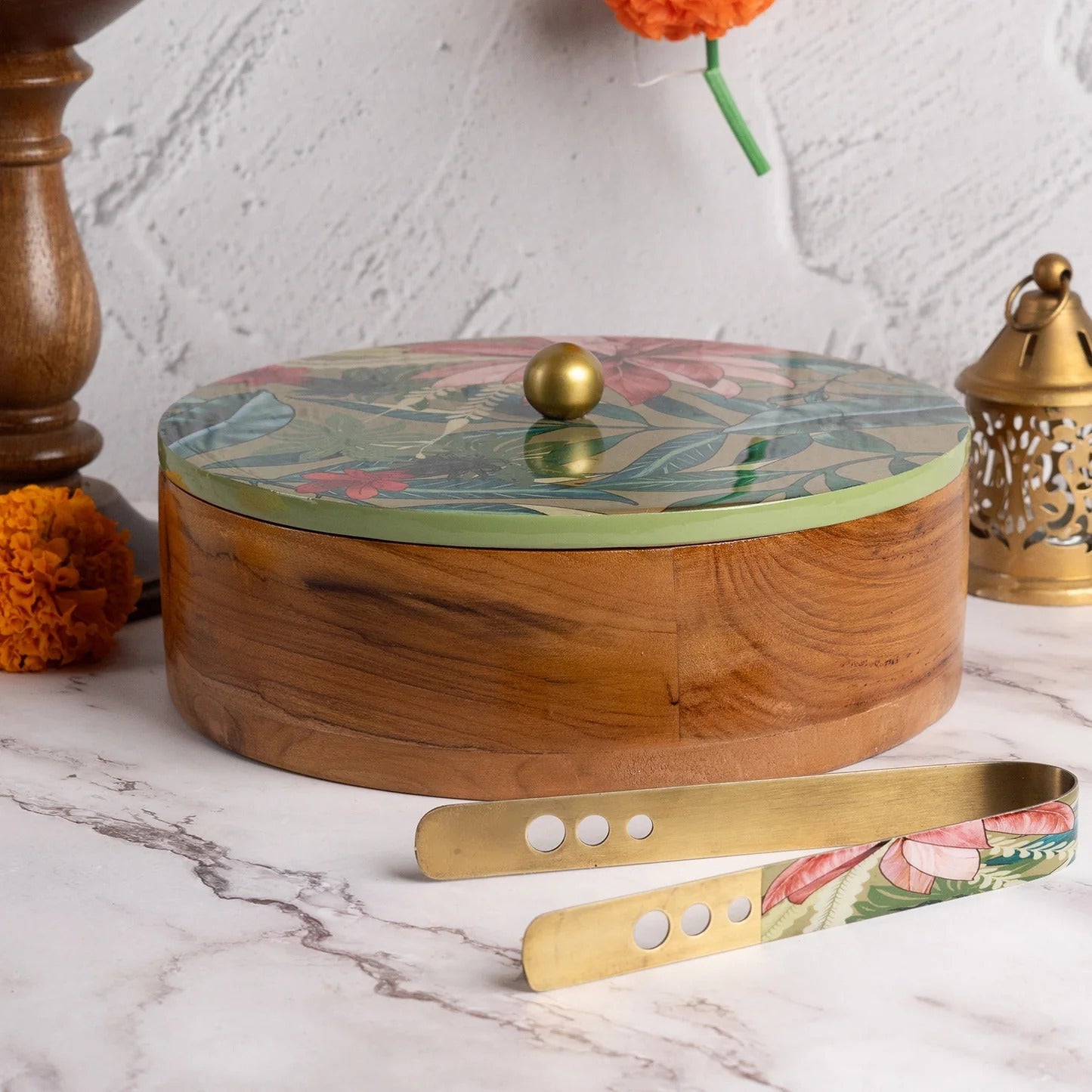 Nestroots Allure Teak Wood Roti Box with Tong Green Enamel Print